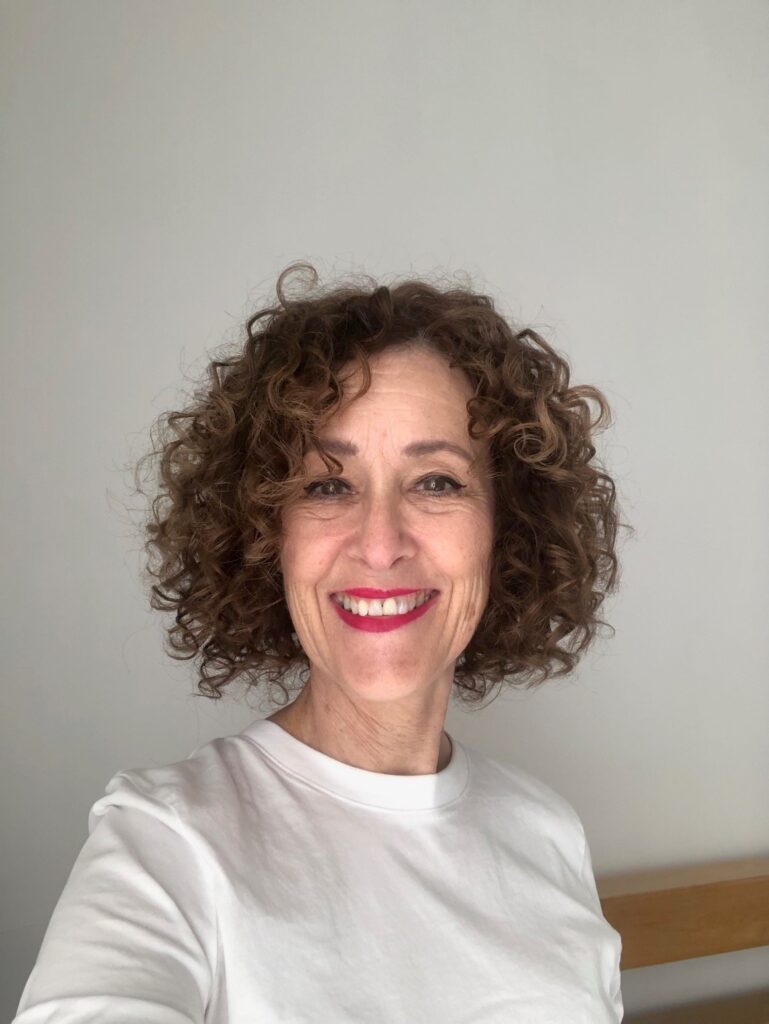 Carol Benton